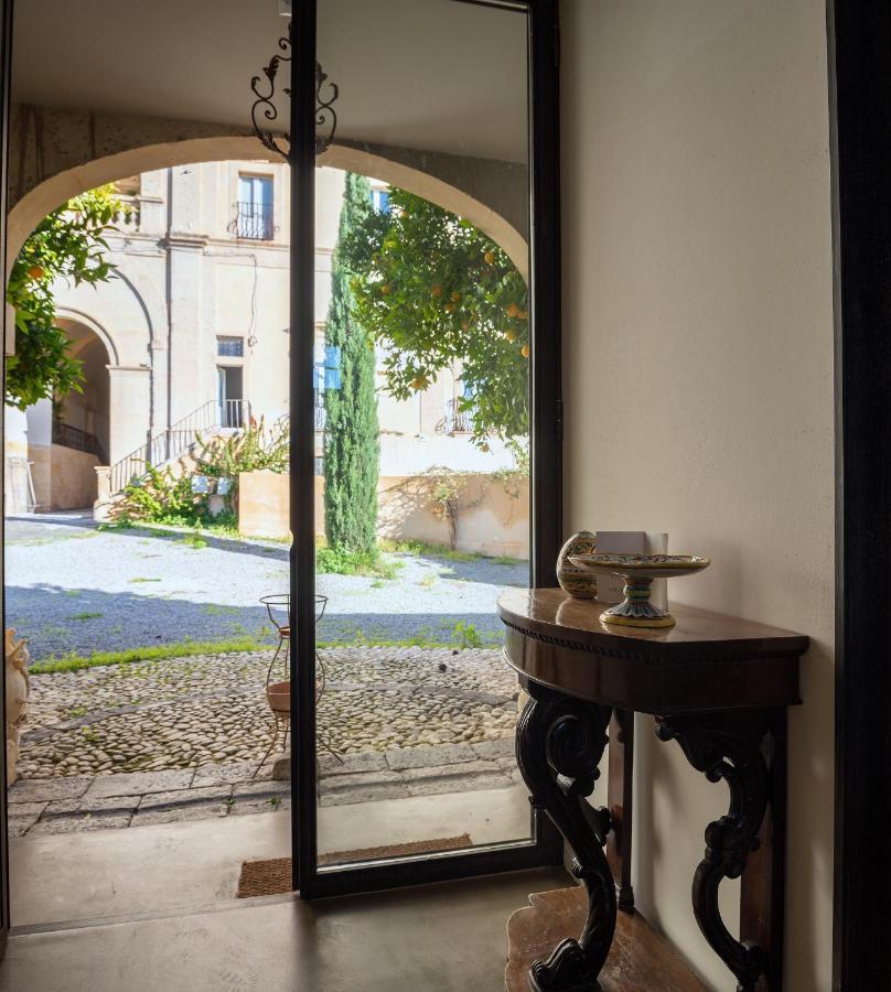 Palazzo Trigona Dependance Hotel Noto Exterior photo
